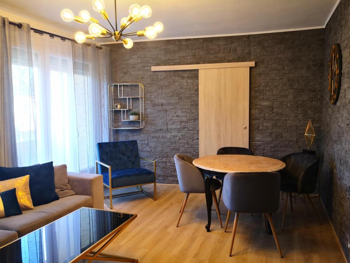 Logement Entier 78 M2, 7 Pers Cosy Et Spacieux Proche Du Centre-Ville Et De La Gare Avignon Exterior foto